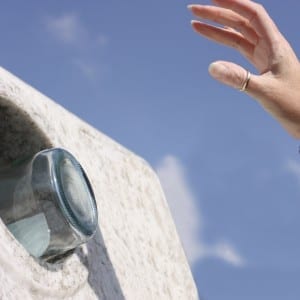 SEMPRE PIÙ LEGGERE E RICICLABILI AL 100% SEMPRE PIÙ LEGGERE E RICICLABILI AL 100%