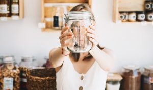 Il vetro e il ruolo dei packaging di qualità nel sistema alimentare Il vetro e il ruolo dei packaging di qualità nel sistema alimentare